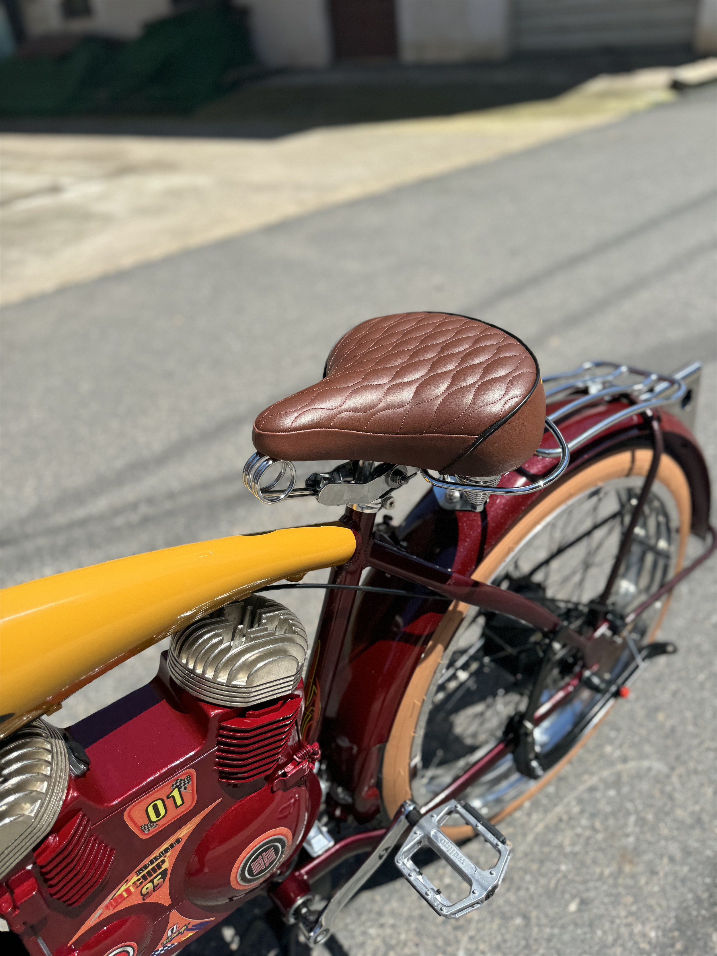 Gas Felt Faker Frame